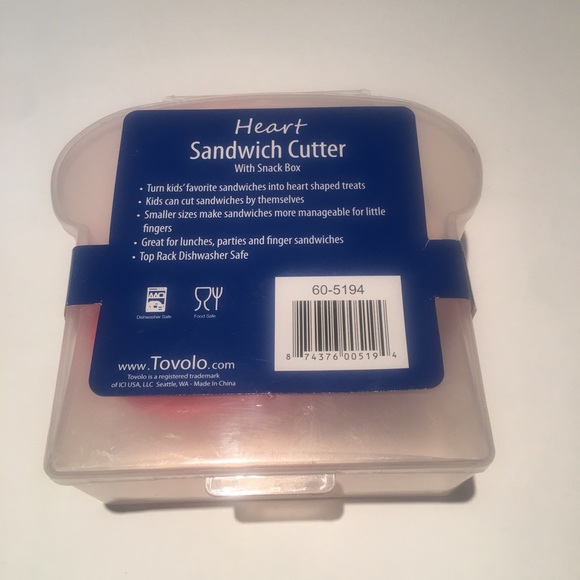 NWT Sandwich container & heart cutter - Picture 5 of 14